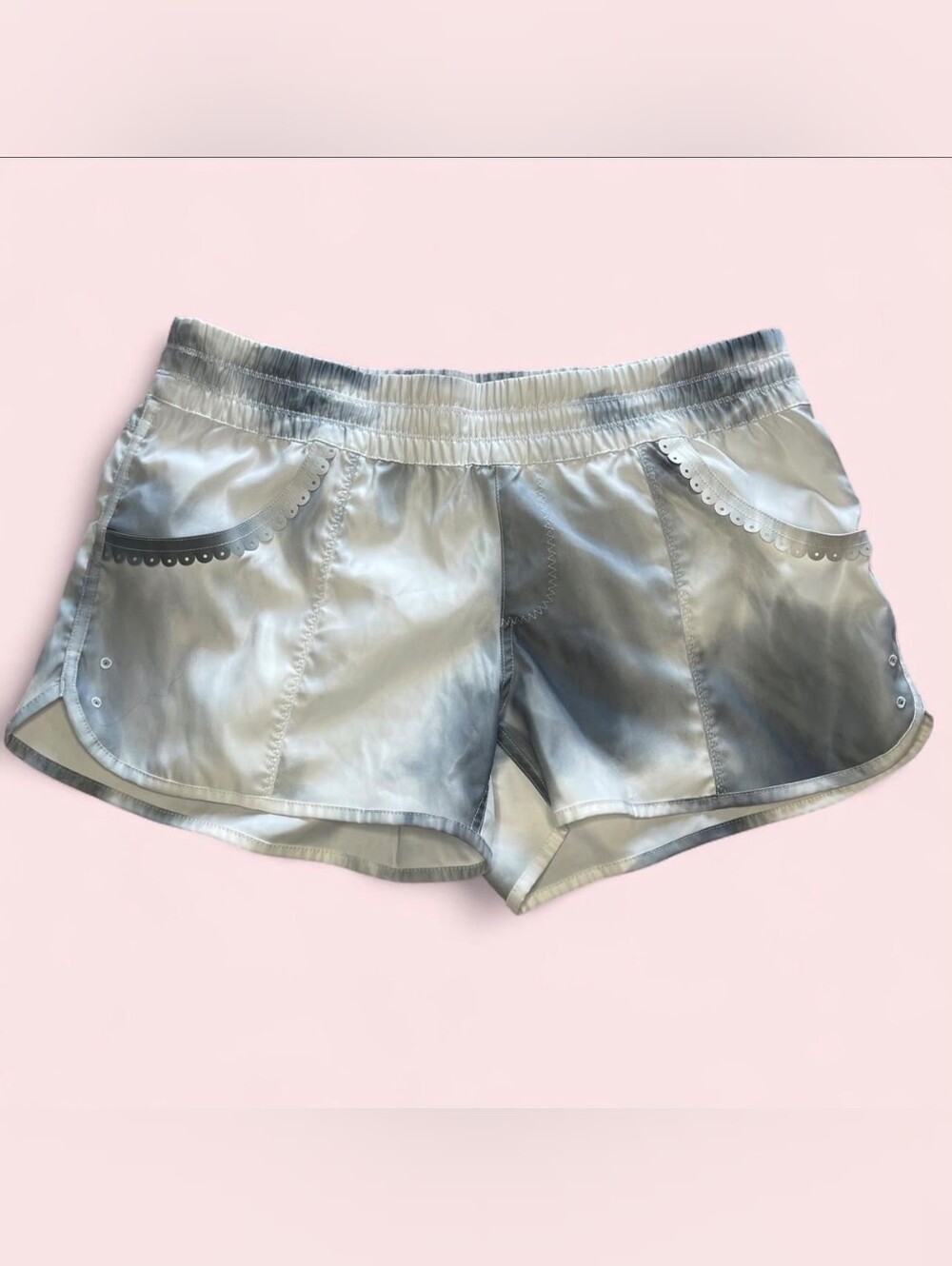 Lululemon Gray White Tie Dye Running Shorts Scalloped Pocket Women's
